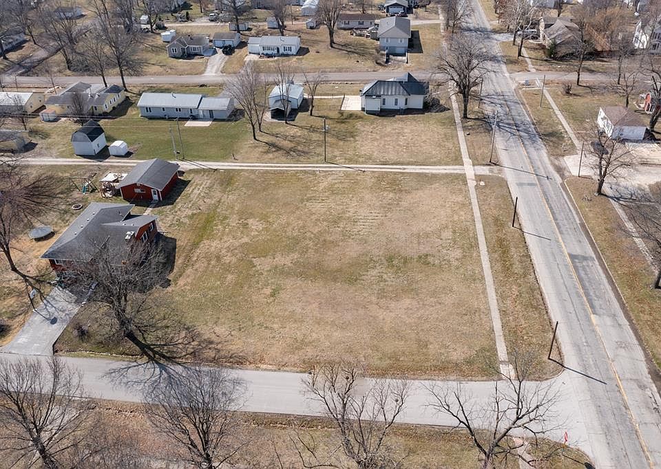 295718 N Missouri Ave, Marceline, MO 64658 Zillow