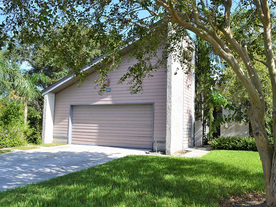 1st image of 101 Lake Julia Dr N