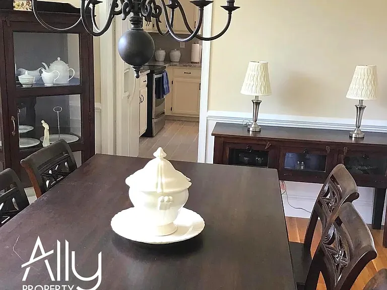 1236 Raintree Dr — Photo 14