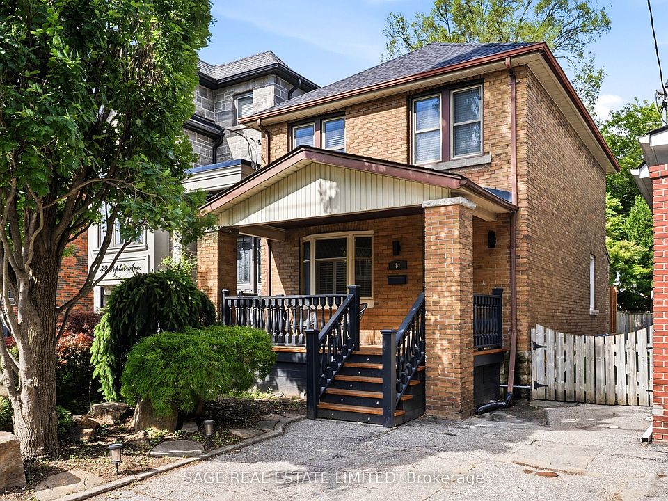 1st image of 44 Pepler Ave