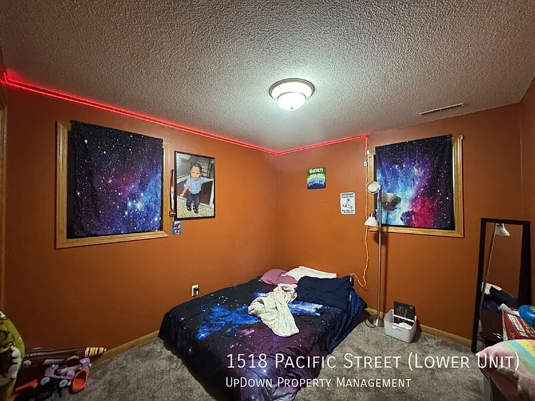 1518 Pacific St — Photo 15