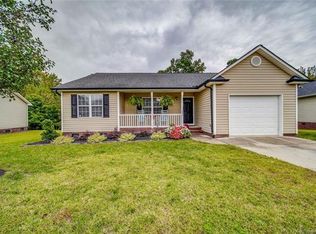 831 Loch Lomond Cir, Concord, NC 28025