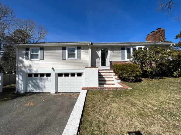 3 Raintree Road, Dennis Port, MA 02639