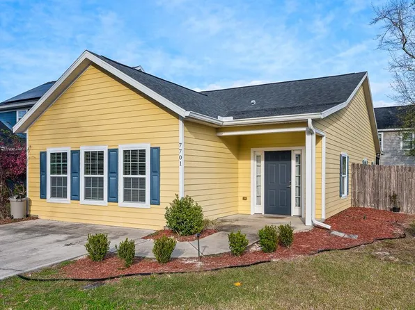 7701 NW 21st Dr, Gainesville, FL 32609