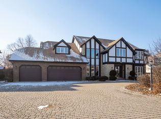 6N322 Ferrari Ct, Medinah, IL 60157