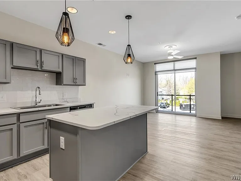 5712 Main St #240 — Photo 9