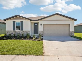 121 Outback Hideaway Ave, Nokomis, FL 34275