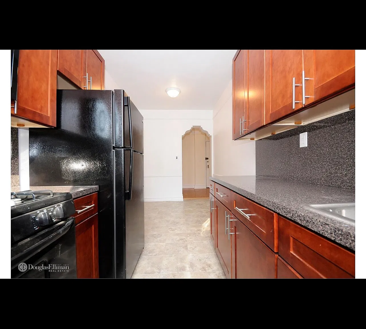 1 bed, 800 sqft, $2,150 — Photo 1