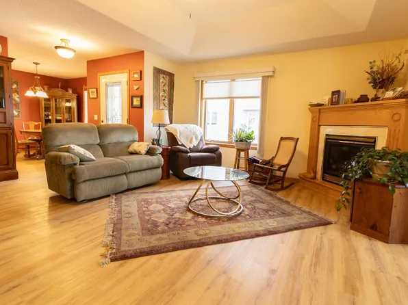 1425 Fairview Ln, Little Falls, MN 56345