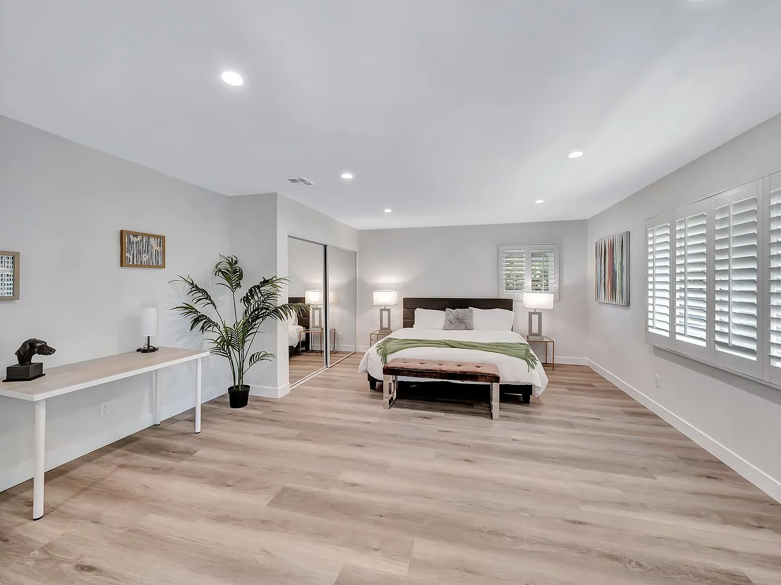 5 bed, 2000 sqft, $12,500 — Photo 4