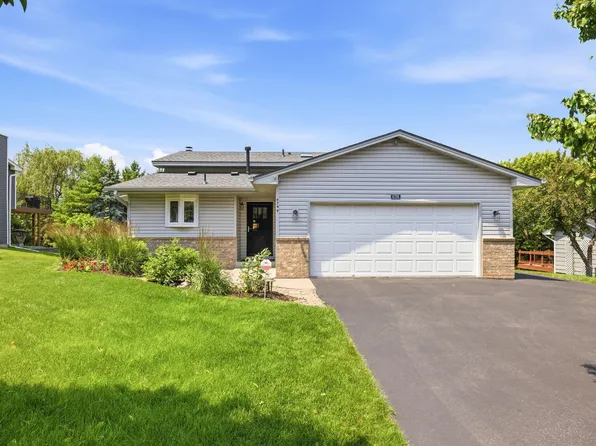6799 Sunnyslope Dr N, Maple Grove, MN 55311