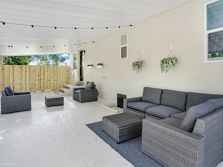 2990 NW 50th St — Photo 26