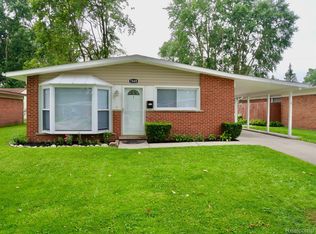 7449 Lathers St, Westland, MI 48185
