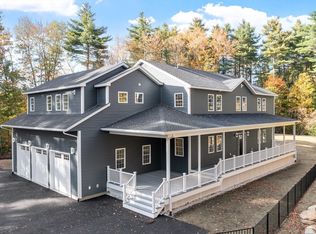 181-181A South Rd, Pepperell, MA 01463