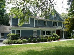 23 Deepwoods Ln, Old Greenwich, CT 06870