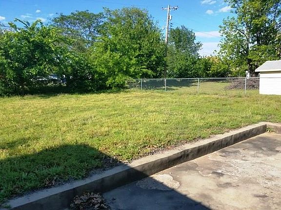 4th image of 602 Diamond St