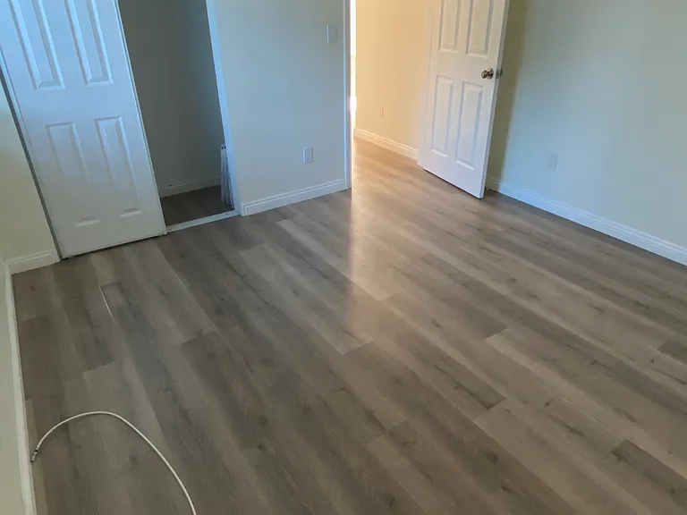 2664 Washington Ave — Photo 6