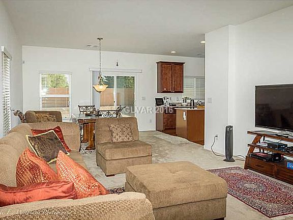5th image of 783 Cambridge Crest Ct