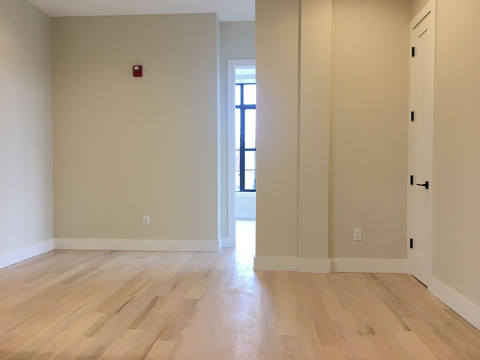 2nd image of 609 Communipaw Ave #22E