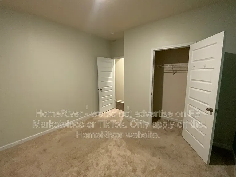 2215 Waycross Ln — Photo 16