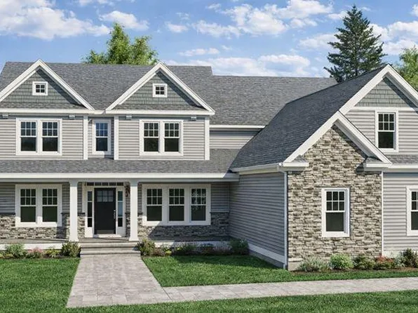 73 Lantern Hill Dr, Cranston, RI 02921