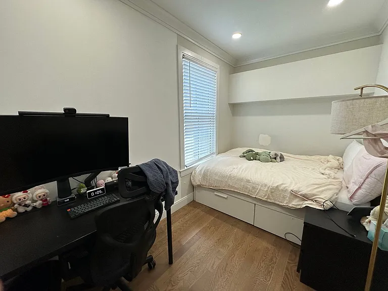 159 Foster St #2 — Photo 7