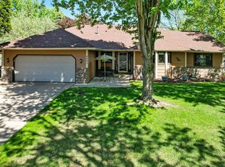 9883 Yalta St NE, Blaine, MN 55014
