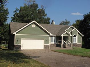 193 Regent Dr, Branson, MO 65616