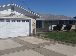 303 S 12th St, La Grande, OR 97850