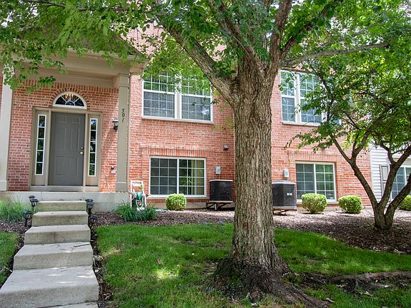 3rd image of 501 Conservatory Ln #501