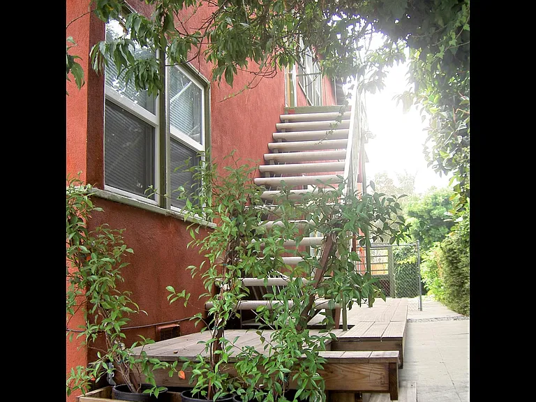 631 San Juan Ave #4 — Photo 4