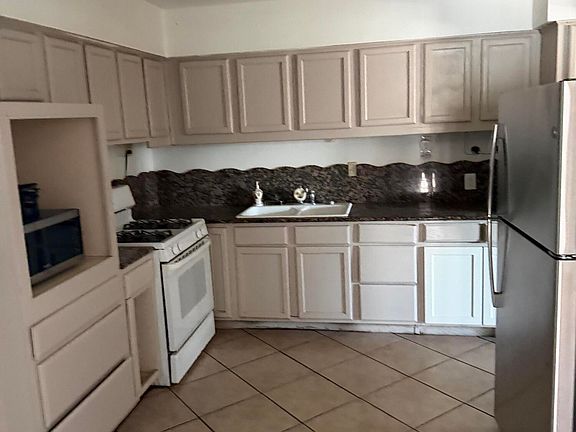 2nd image of 6952 W WOLF Street