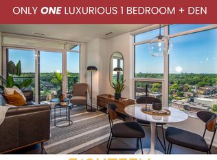 18 Erskine Ave #610, Toronto, ON M4P0C9