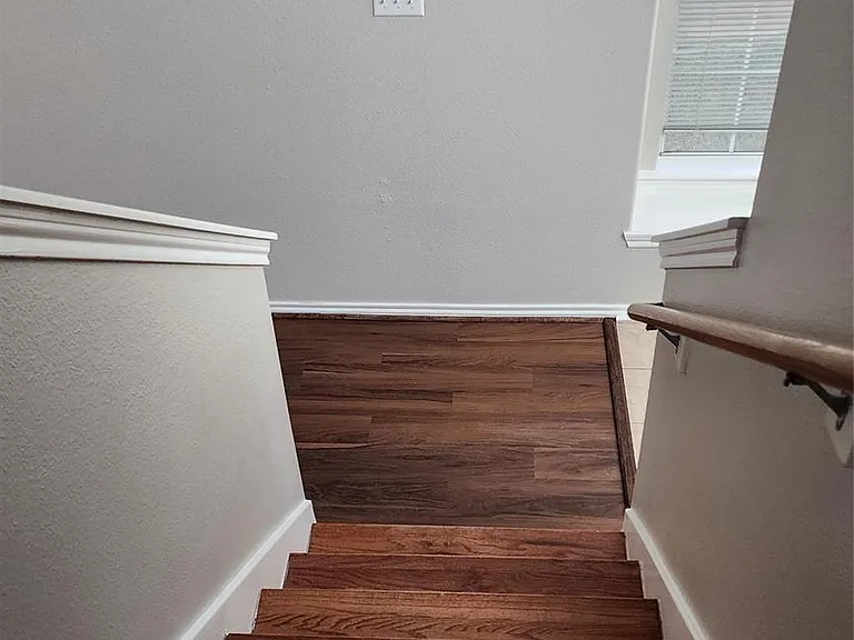 11428 Hackmatack Way — Photo 21