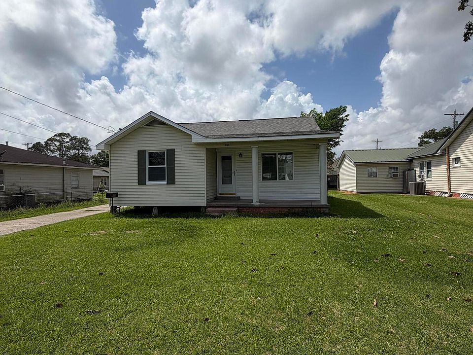 1st image of 205 Gauraud St