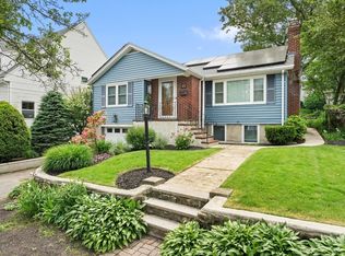 22 Cumner Ave, Melrose, MA 02176