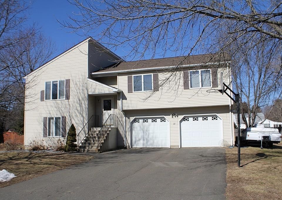 1st image of 20 Denise Ln