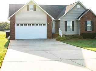 1845 Tennessee Ct, Lincolnton, NC 28092