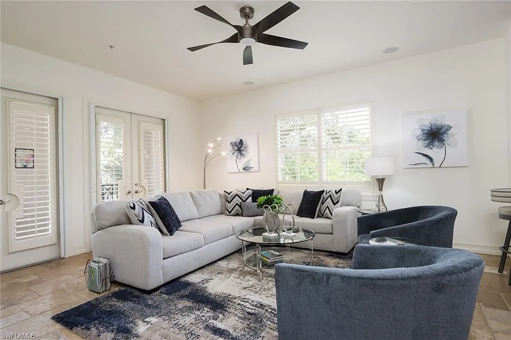 3 bed, 2.0 bath, 2420 sqft, $16,000 — Photo 2