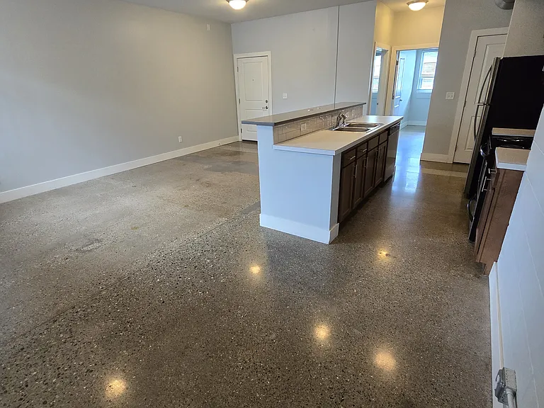 822 Cherry St SE #102 — Photo 7