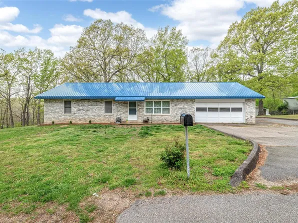 130 Jh Williamson Jr Dr, Saint Robert, MO 65584