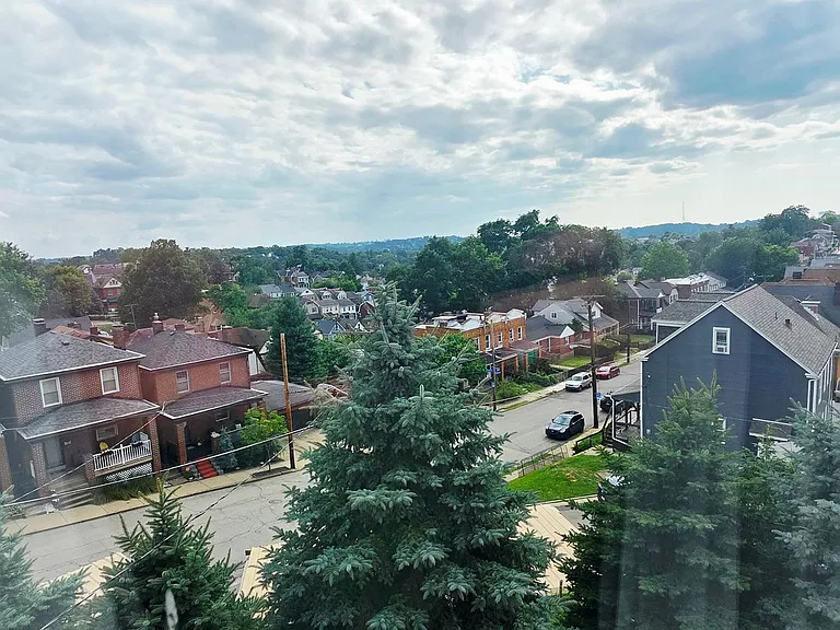 450 Bailey Ave — Photo 45