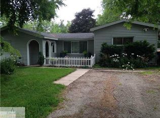 807 Pine St, Dewitt, MI 48820