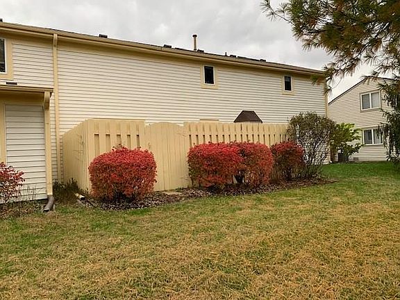 3rd image of 1454 Richmond Dr