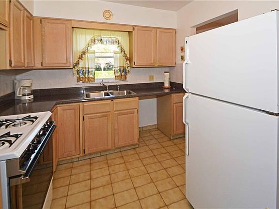4th image of 6844 9th Ave N