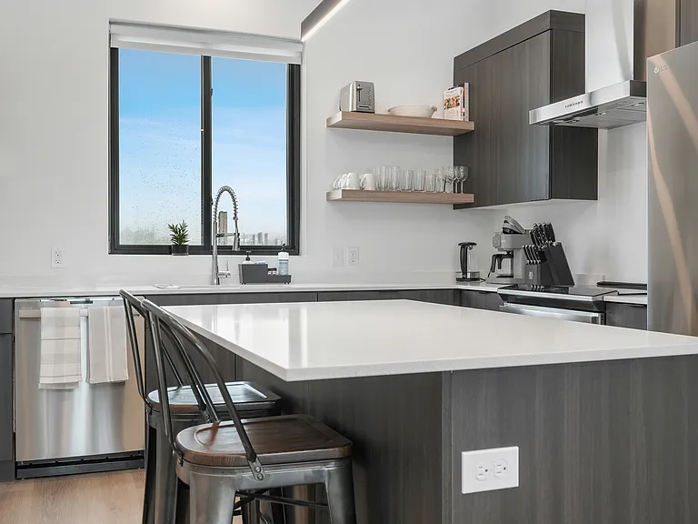 86 W Iko Ave #U325 — Photo 4