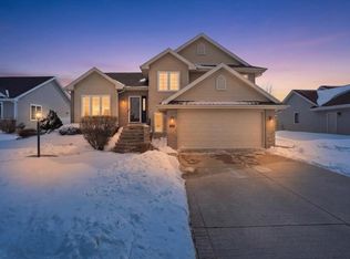 124 Cedar St, Brooklyn, WI 53521