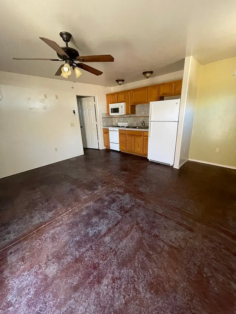 2540 Cutlass Ln - 119 — Photo 3