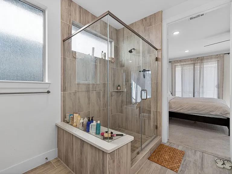 4933 Broadway Dr — Photo 21