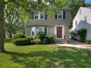 4494 Silsby Rd, University heights, OH 44118